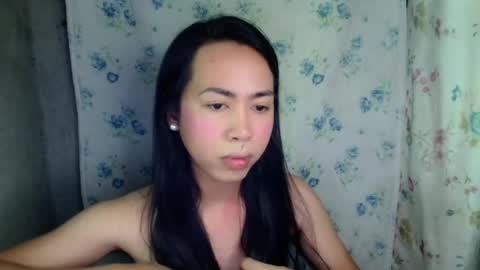 eddfox001 online show from August 5, 1:25 am