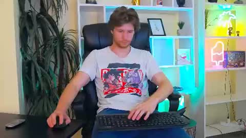 eddie_baker online show from August 12, 4:59 am