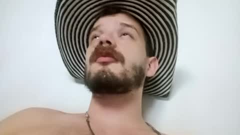 eden_glock online show from August 9, 10:16 am