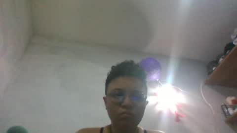 eden_jupiters online show from April 9, 4:42 am