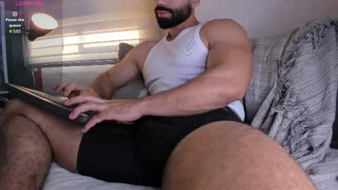 Edrick online show from August 11, 11:34 am