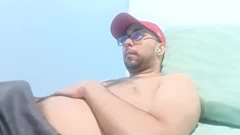 edrik_92 online show from March 10, 4:09 am
