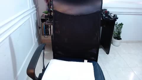 eduard_amun online show from July 31, 6:57 pm