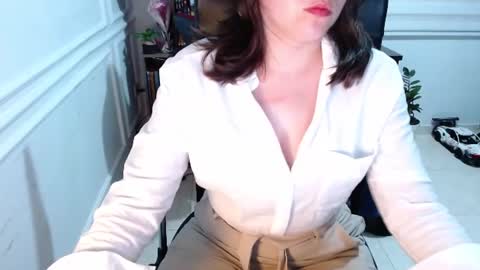 eduard_amun online show from August 5, 2:53 am