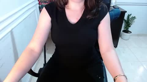 eduard_amun online show from August 11, 8:55 pm