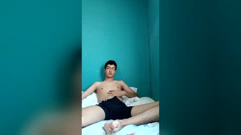 Eduardo online show from June 18, 7:25 pm