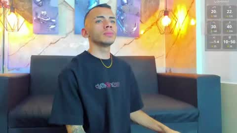 edward_24_ online show from August 7, 3:28 am