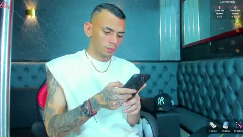 edward_24_ online show from August 9, 3:51 am