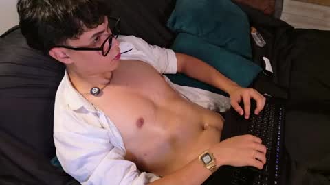 edward online show from August 6, 2:49 pm