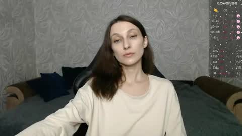 effy_gray online show from August 6, 10:09 pm