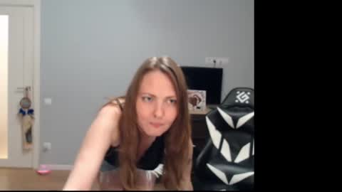 Oxy online show from August 9, 5:47 pm