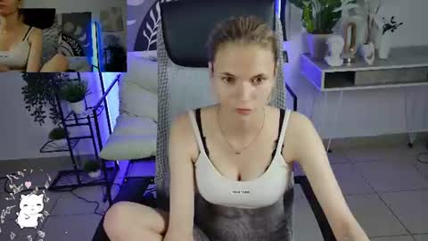 Effy online show from August 10, 8:10 pm