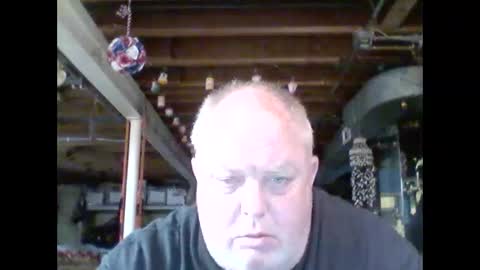 efriff online show from June 1, 11:07 pm