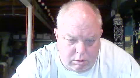 efriff online show from July 22, 11:01 am