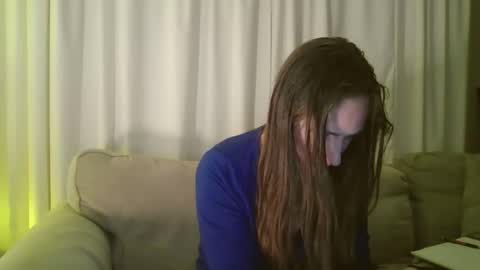 egenovese18 online show from March 5, 2:08 am