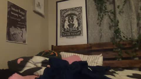 eggnog_and_booty online show from August 4, 3:14 am