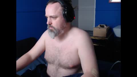 Eh Mac online show from June 6, 8:36 pm