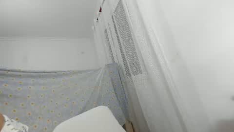 Erik and Alice online show from August 3, 2:07 am