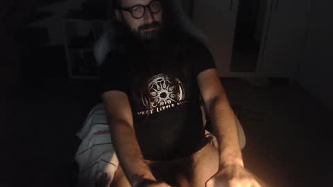 eighthundredeightyeight online show from May 31, 10:12 pm
