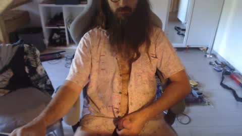 eighthundredeightyeight online show from August 15, 12:31 pm