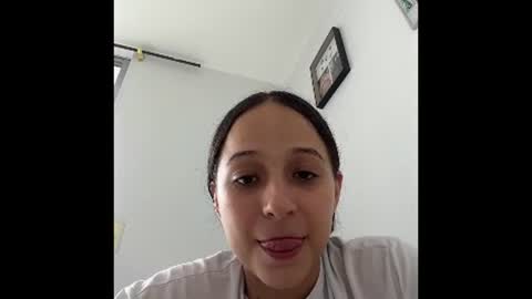 Eili Carver online show from July 19, 5:59 pm