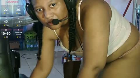 Eirondra Valeen online show from August 8, 12:49 pm