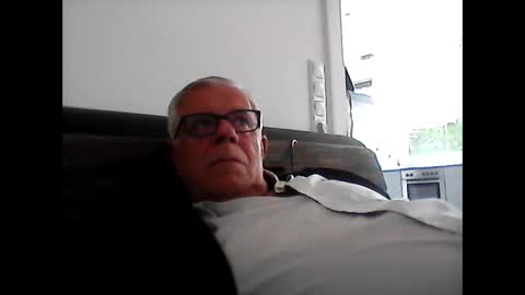 eisbaer1957 online show from June 6, 1:28 pm