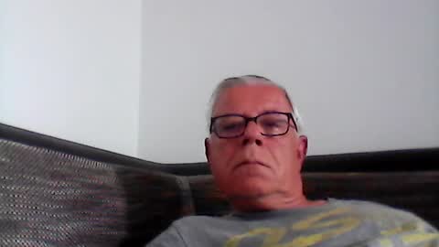 eisbaer1957 online show from July 12, 9:04 am