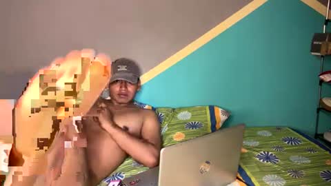 LatinMoreno online show from July 15, 4:13 am