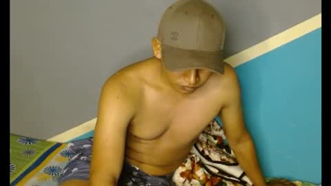 LatinMoreno online show from July 17, 3:17 am