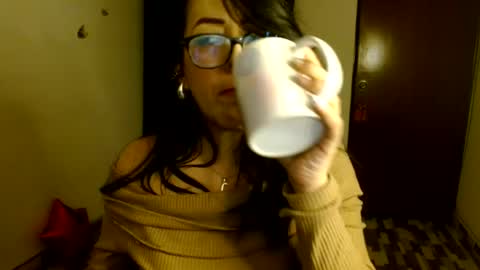 ela_3611 online show from July 31, 2:51 am