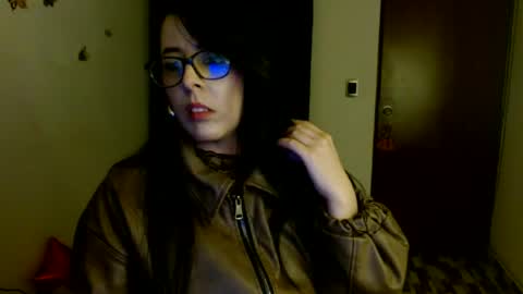 ela_3611 online show from August 7, 3:50 am