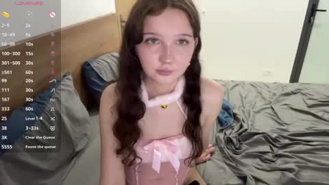 Ela online show from July 29, 7:54 pm