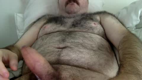 elagobear online show from July 4, 4:20 pm