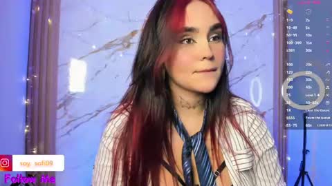 Elaia online show from July 23, 9:28 pm