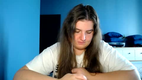 Elanis online show from July 24, 3:04 pm