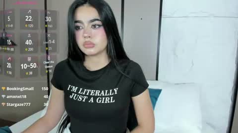 elara_bloom_ online show from August 4, 7:49 am