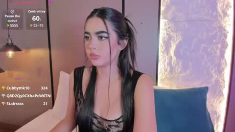elara_bloom_ online show from August 7, 5:40 am