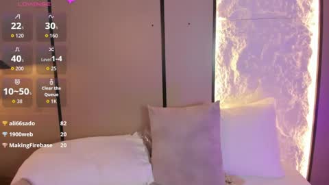 elara_bloom_ online show from August 8, 8:47 am