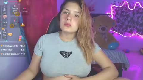 lara online show from August 5, 1:42 pm