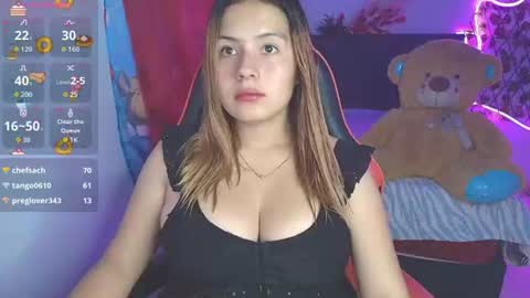 lara online show from August 6, 2:38 pm