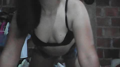 elara_gril online show from August 11, 4:53 pm