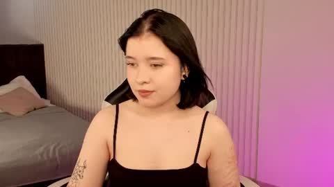 Elly online show from August 13, 3:09 am
