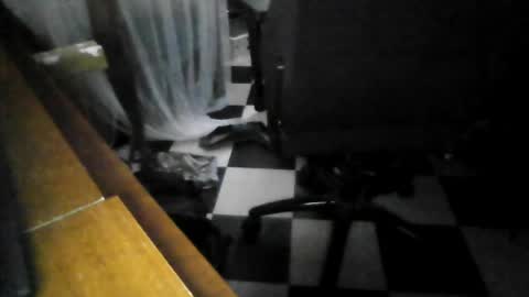 elchichogrande online show from August 13, 1:36 pm