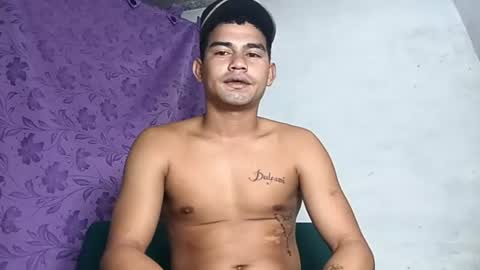elchocorrat online show from August 3, 1:51 pm