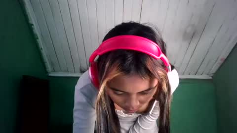 eldie69 online show from July 9, 7:24 am