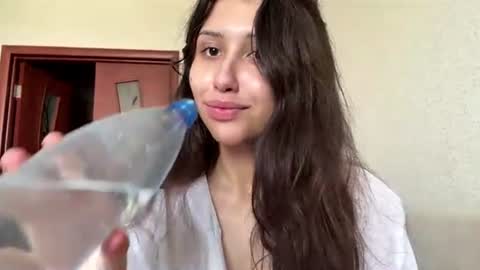 Alice online show from August 7, 12:38 pm