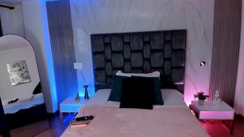 electra_fg online show from July 29, 2:24 pm