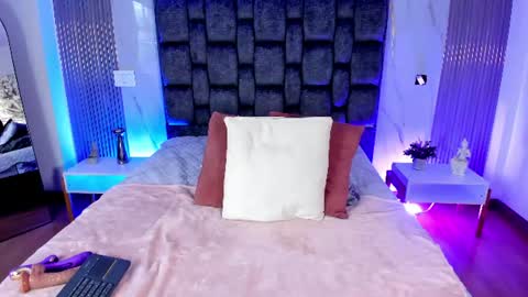 electra_fg online show from August 13, 4:32 pm