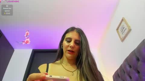 electtrasaenz online show from August 12, 5:59 pm